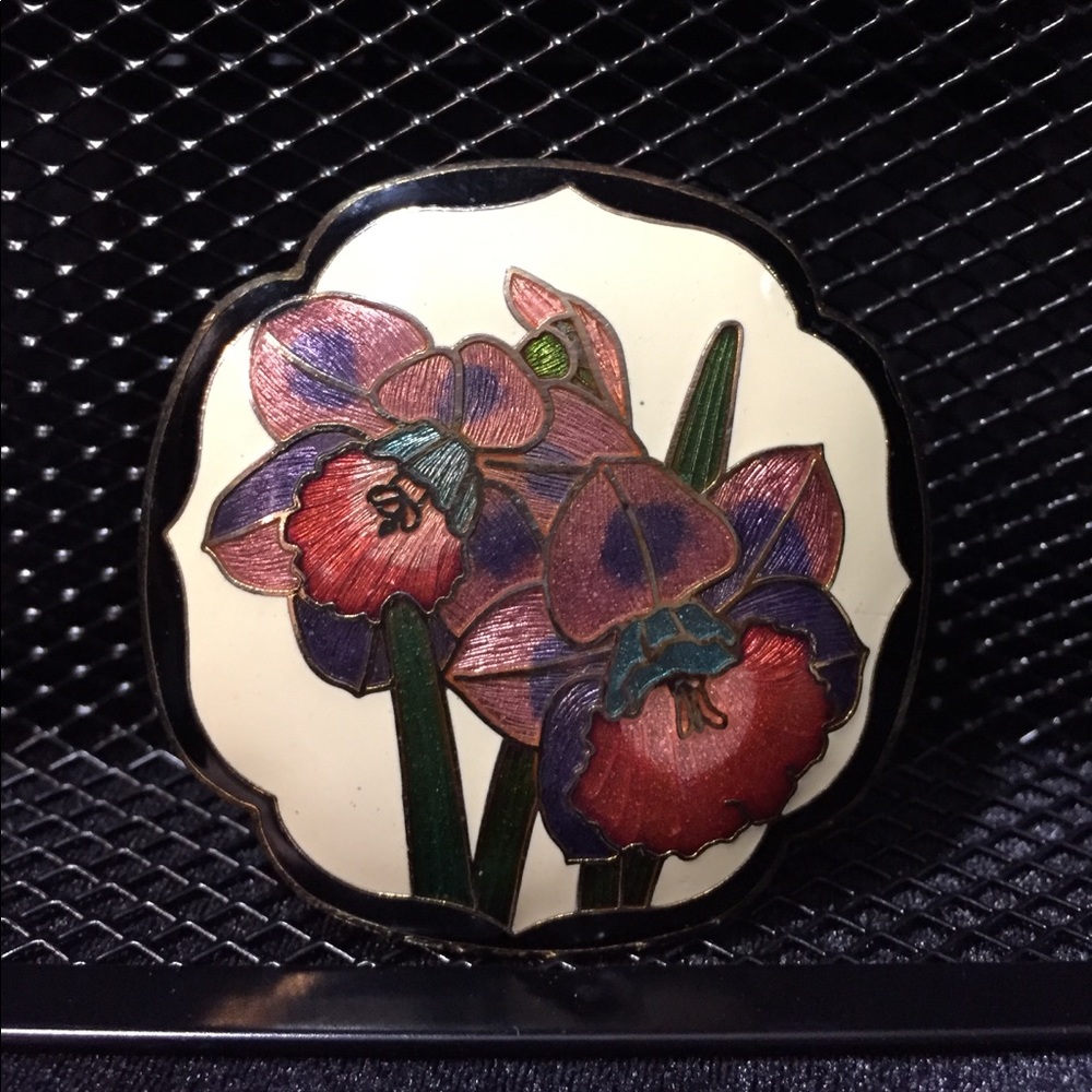 Vintage cloisonné bolo pendant
