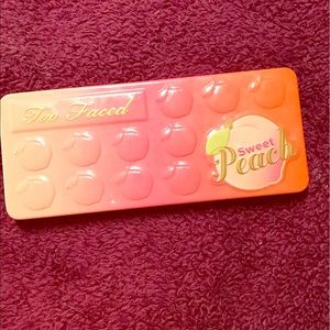 Sweet peach palette