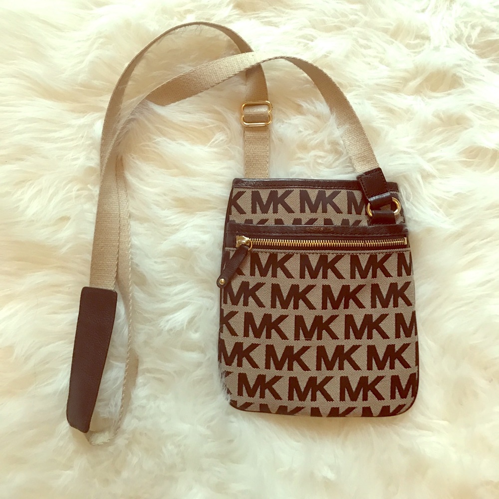 Michael Kors Crossbody Bag