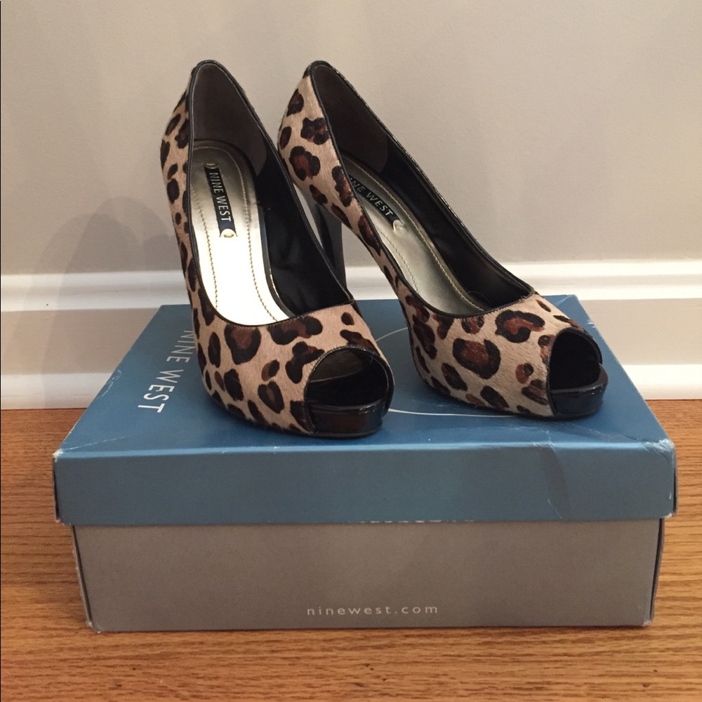 Nine West leopard peep toe heel