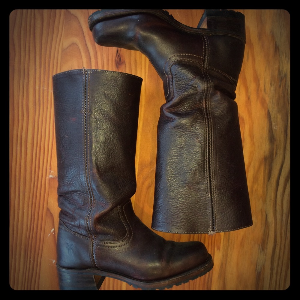 Frye Campus Boots 7.5