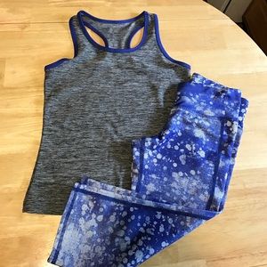 Great condition Capri-tank too outfit