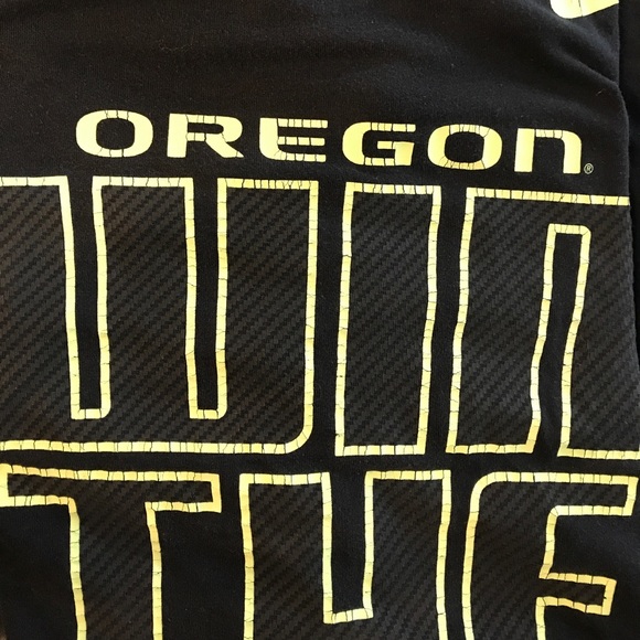 Nike Win the Day T-Shirt - Picture 5 of 5