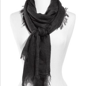 Lightweight Grey scarf