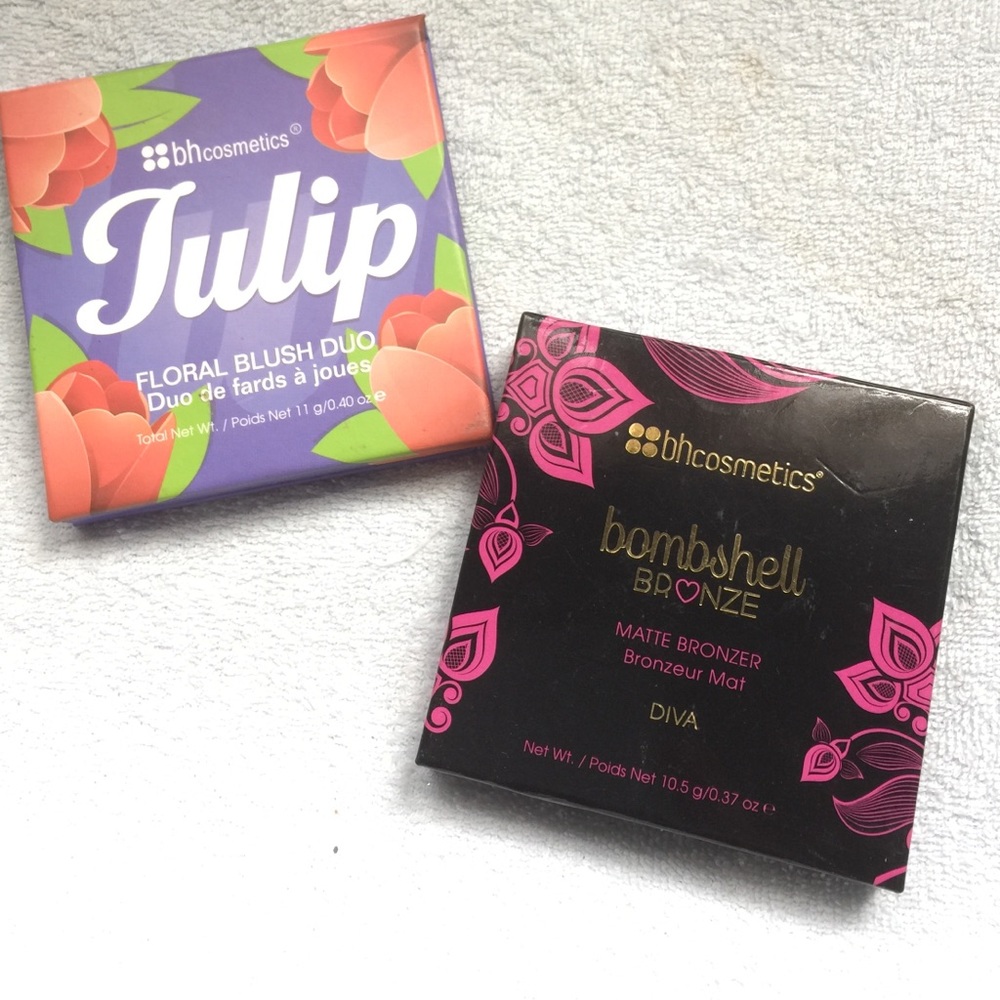 BH Cosmetics Bronzer & Floral Blush Duo
