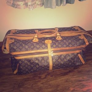 Louis Vuitton ❌❌RESERVED❌LV duffle bag purse