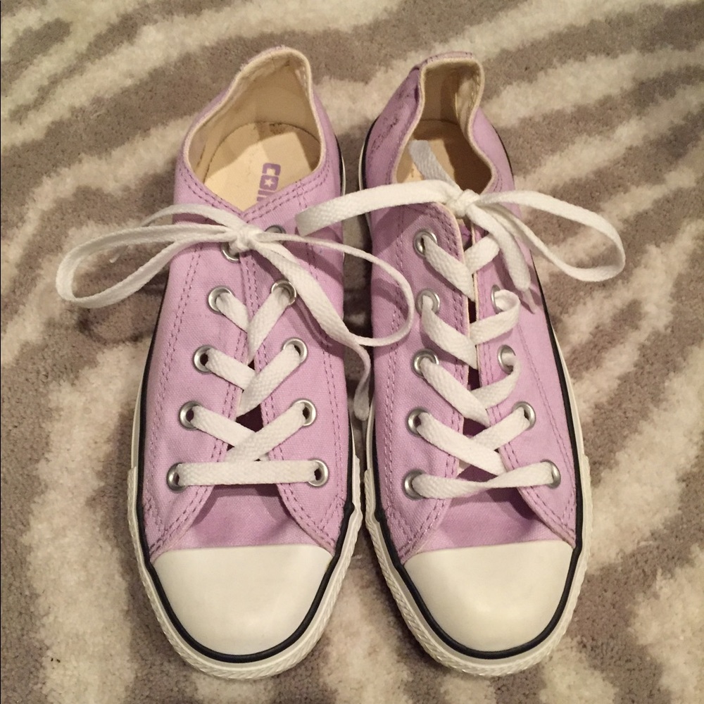 Converse purple girls shoes
