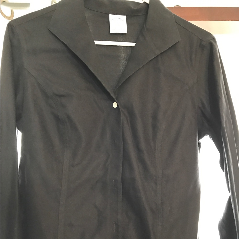 Brooks Brothers Women's Fitted shirt. Size 6