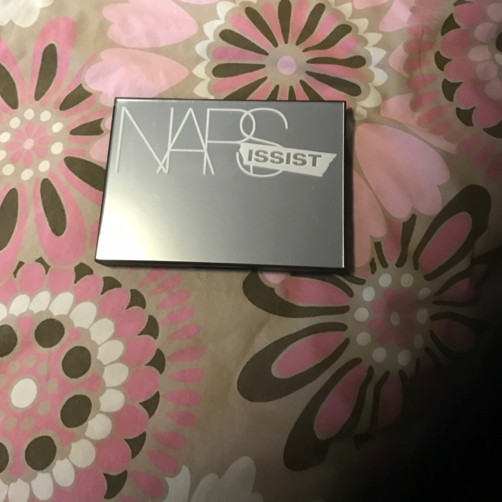 Nara eye palette