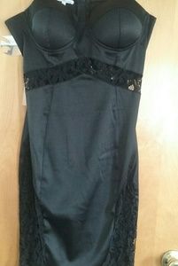 Black lace dress