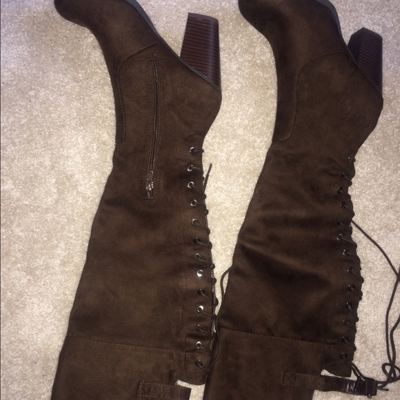Brand new over the knee brown boots - Picture 2 of 4