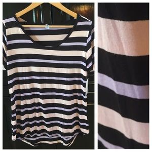 NWT LuLaRoe Classic Tee