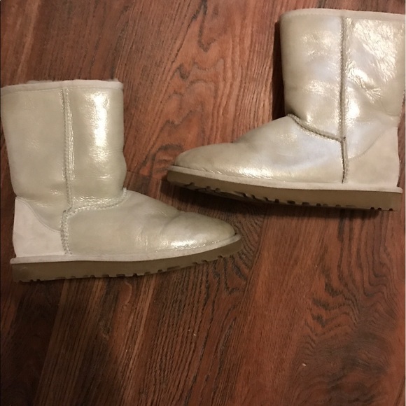UGG Shoes - White metallic short Uggs