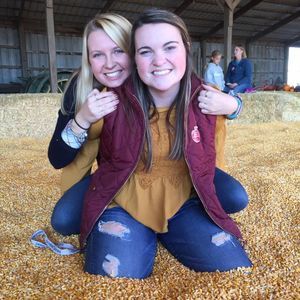 Meet your Posher, Tori