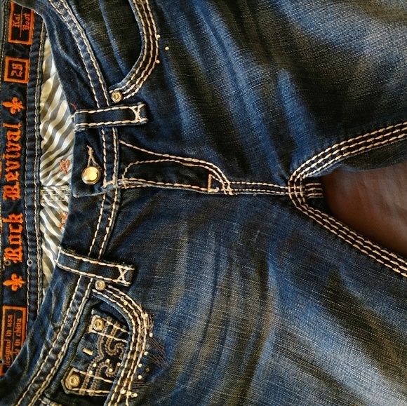 SOLD***Size 28 Rock Revival Jeans - Picture 2 of 5