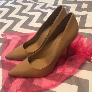 Tan Leather Pointed Pumps - Lola Shoetique sz 9