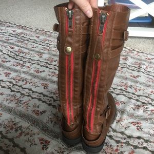 Knee height boots with red zipper back. Size 7