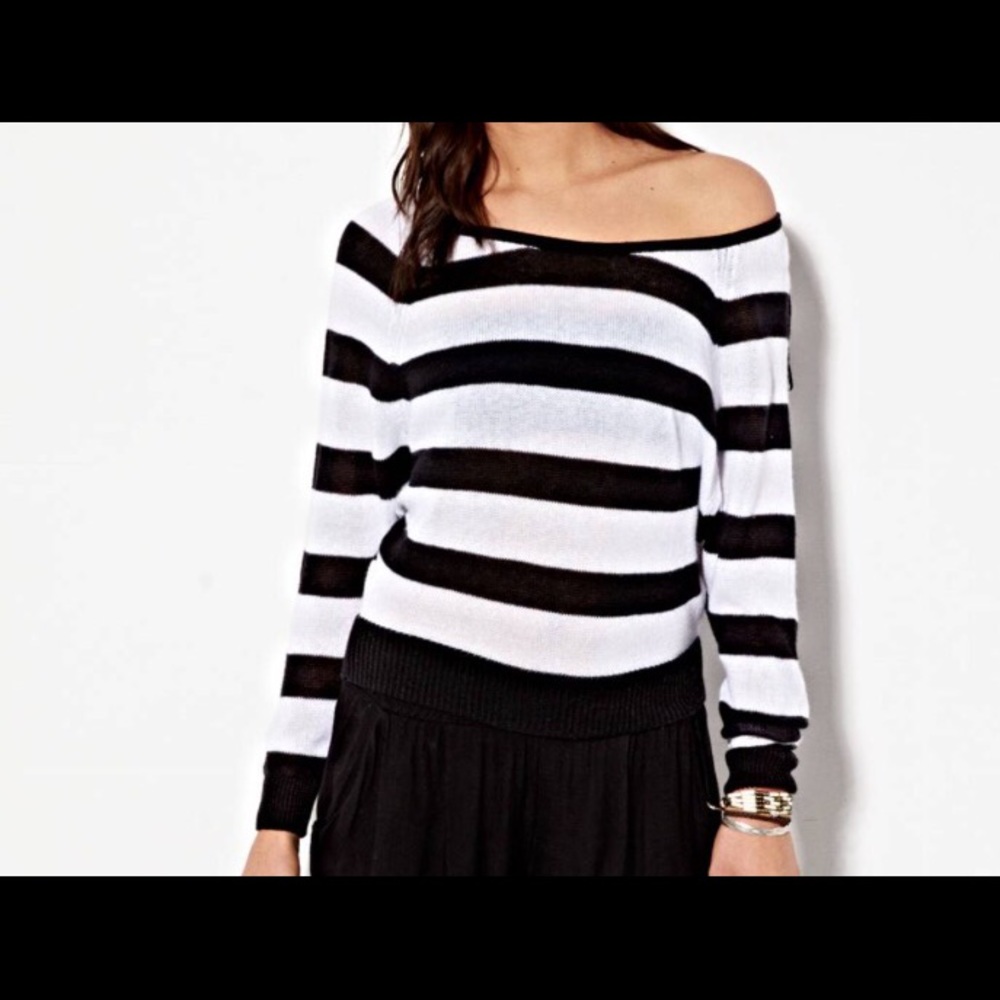 Brand New American Eagle Outfitters Crop Sweater