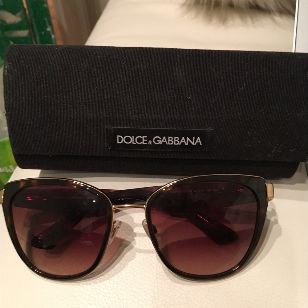 DOLCE AND GABBANA SUNGLASSES