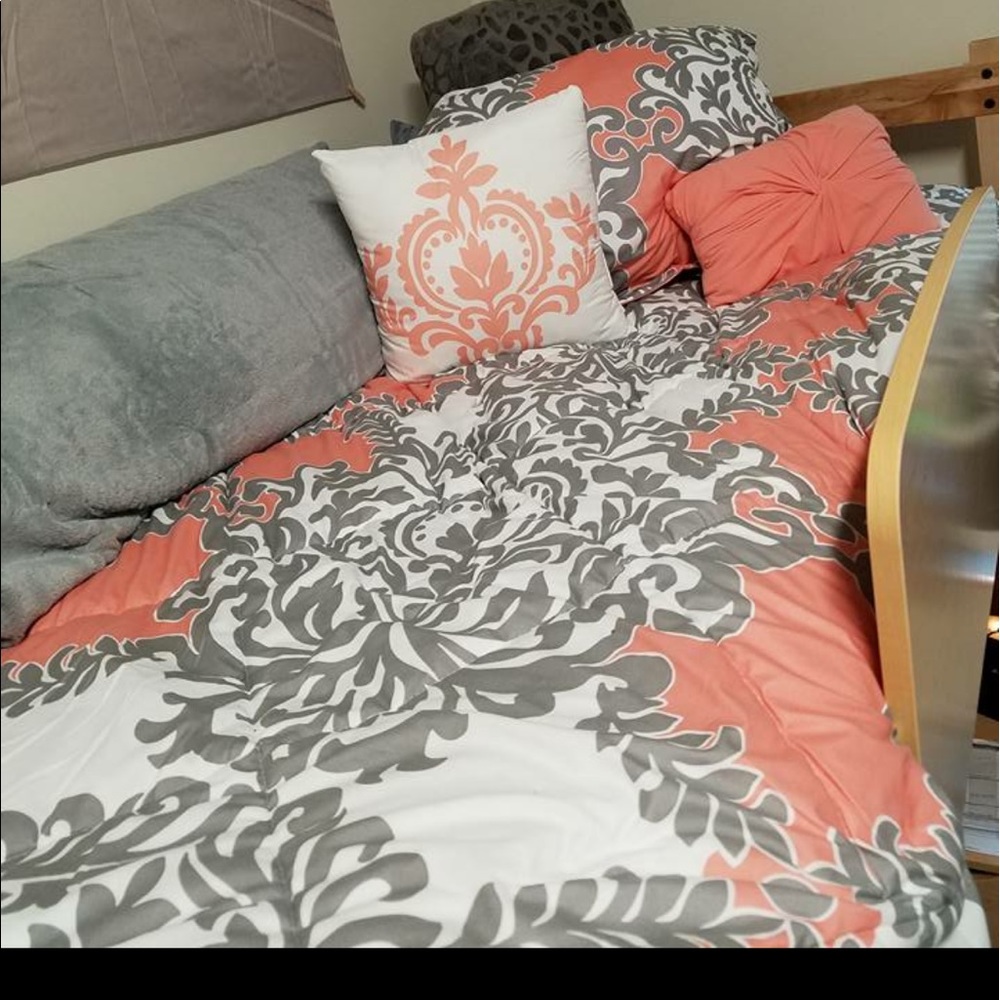 Twin extra large dorm