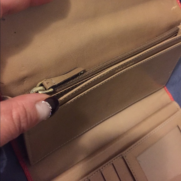 KATE SPADE Leather Wallet - Picture 5 of 6