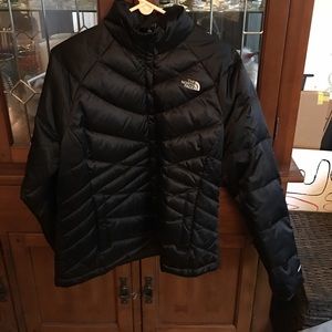Black north face jacket