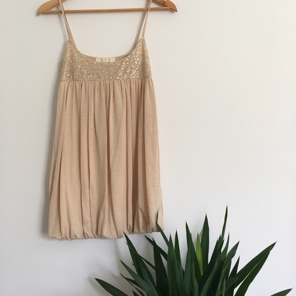 Mini dress