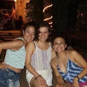 Meet your Posher, Elizabeth