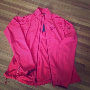 Mountain hard wear light jacket