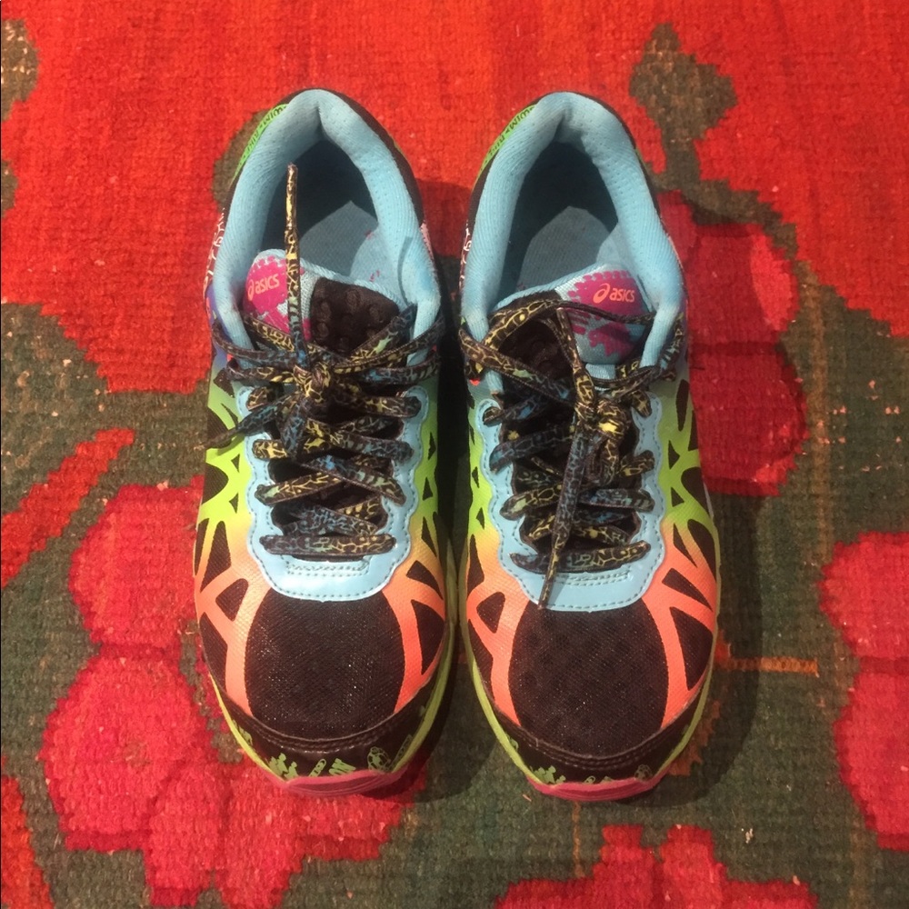 Asics Gel-Noosa Tri 9