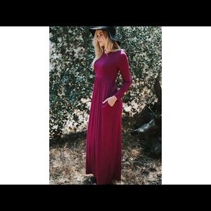 Long sleeved maxi
