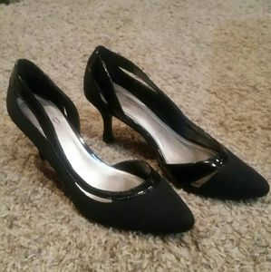 ⭐️3 for $20⭐️Black Pumps