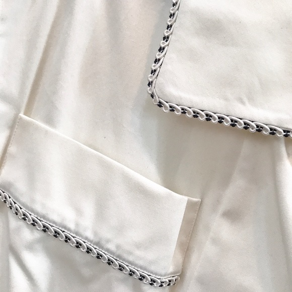 CHANEL Authentic White Button Peplum Blouse Top! S - Picture 5 of 7