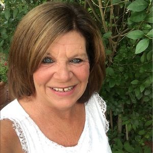 Meet your Posher, Pam