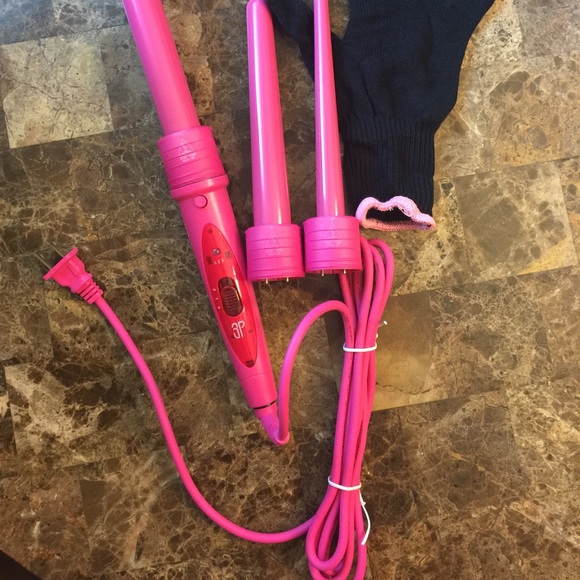 NEW interchangeable pink curling wand - Picture 2 of 3