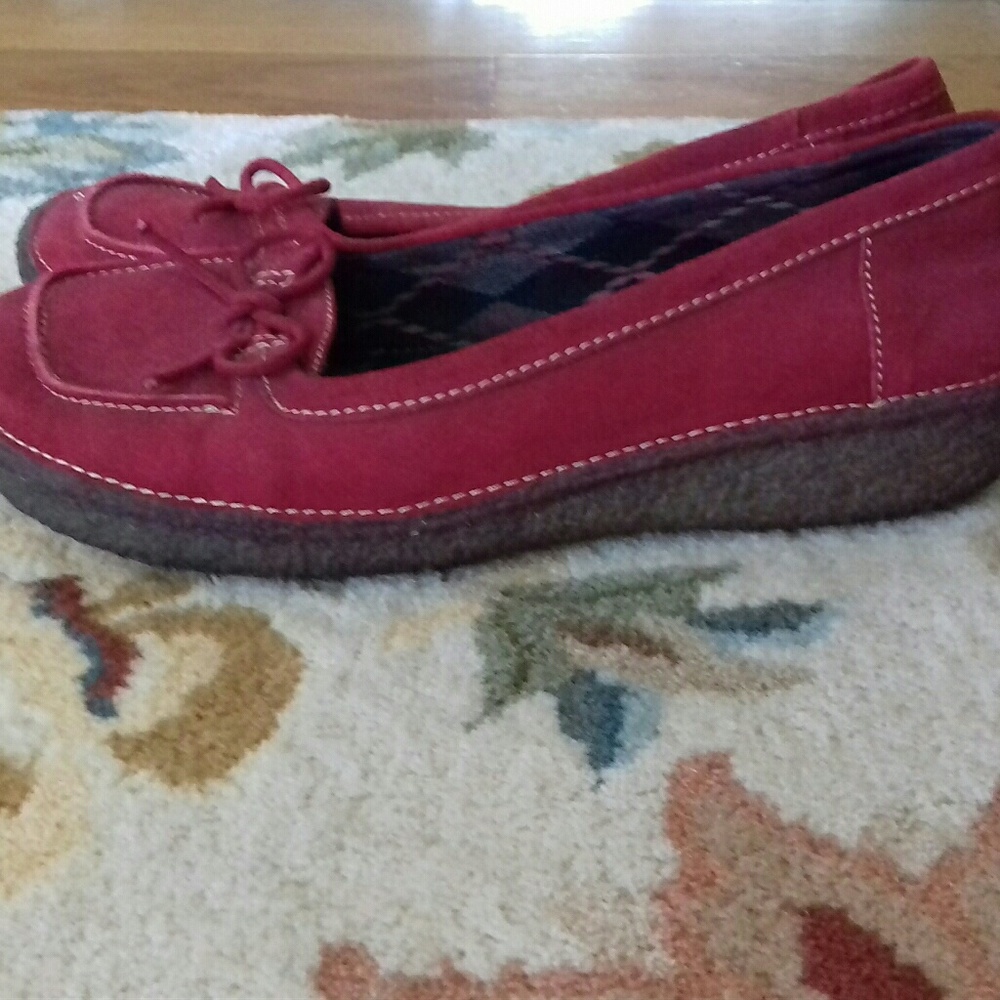 Red suede wedge moccasins 8