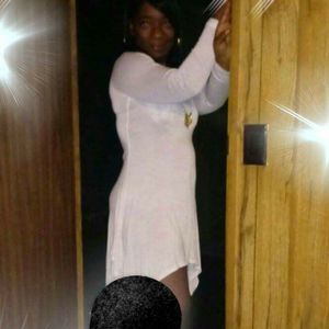 Meet your Posher, Latoya