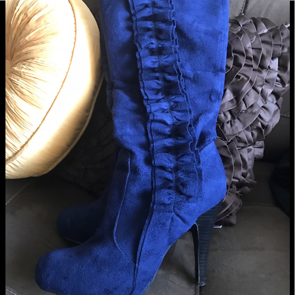 High Heeled Boots