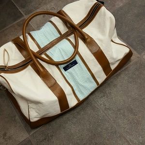 Canvas duffel with Mint green seersucker