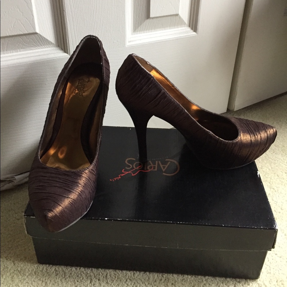 SALE!!! Bronze stripe sparkly pump - Picture 3 of 3