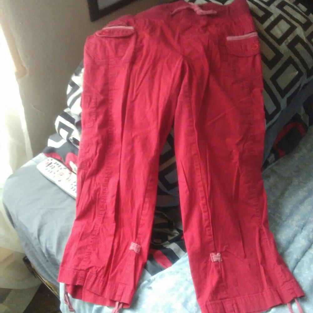 Red stretch pants