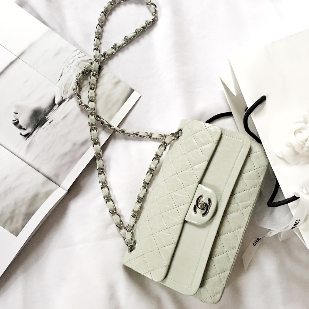 2xHP🌸 RARE Chanel Aged Calfskin Med. Double Flap - Picture 1 of 8