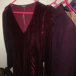 Burgundy V neck Dress