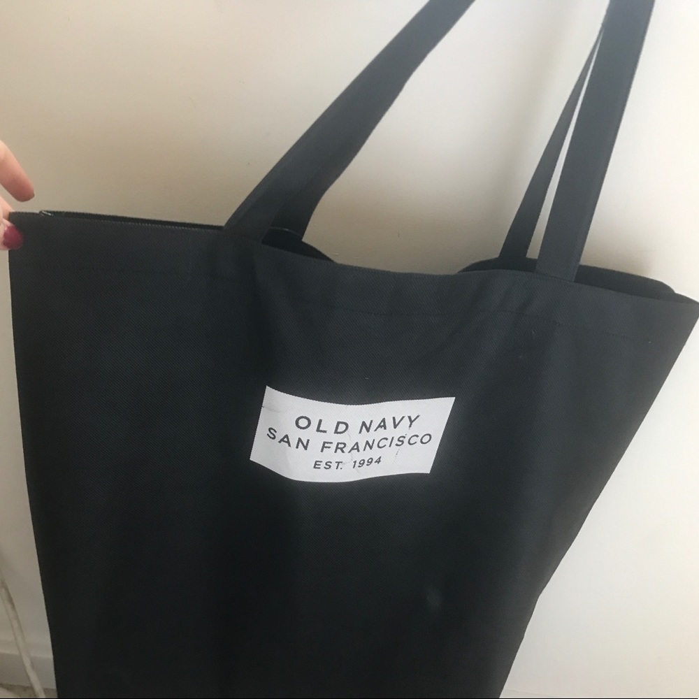 Well made shoulder bag Old Navy Black and White