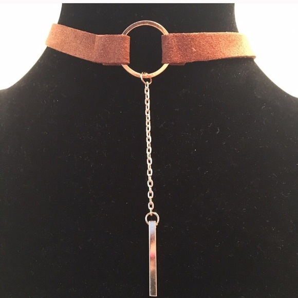 Brown Circle/Bar Statement Choker - Picture 4 of 4