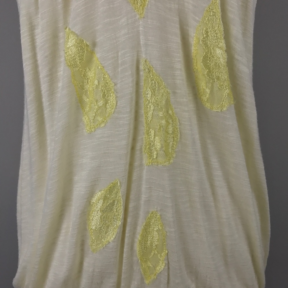 {Free People} Floral Applique w/ Lace Tank Top - Picture 3 of 8