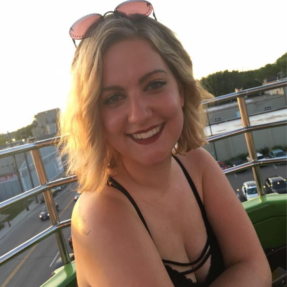 Meet your Posher, Bri
