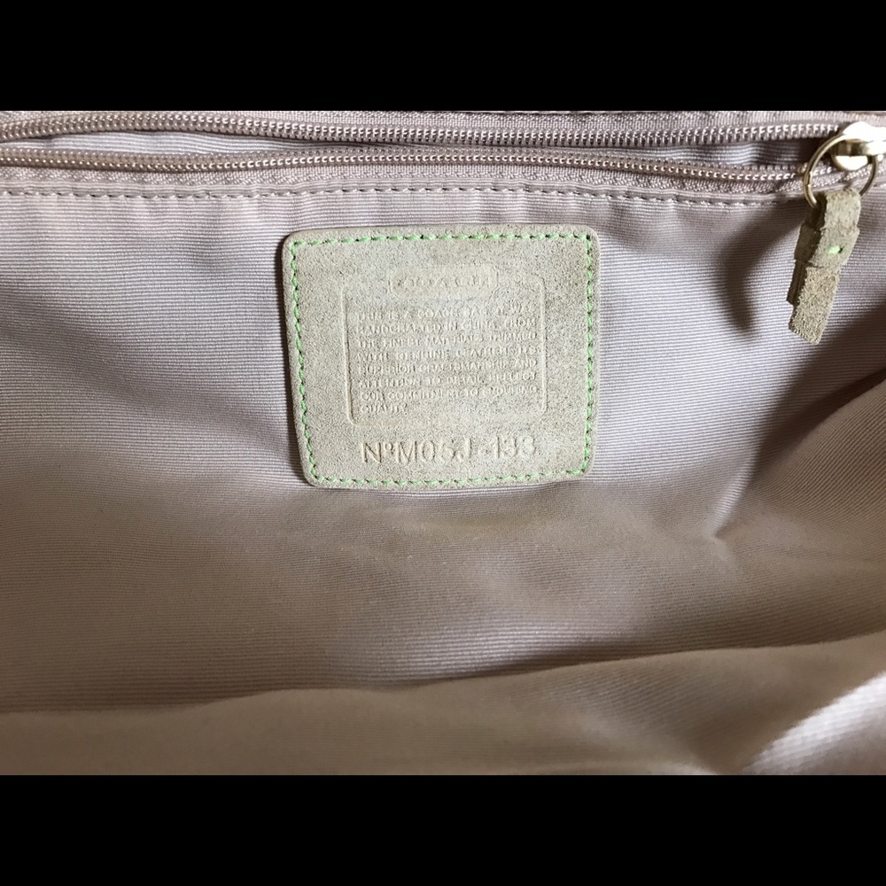 Authentic Coach Purse! - Picture 5 of 8