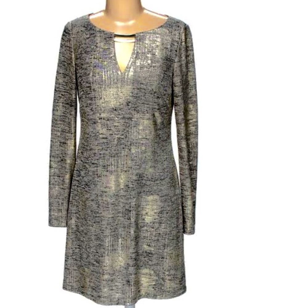 Vince Camuto dress size 4