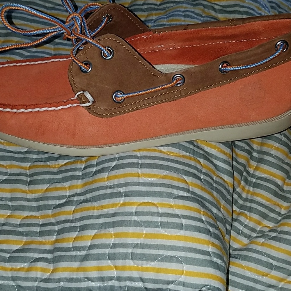 Shoes - Picture 5 of 5